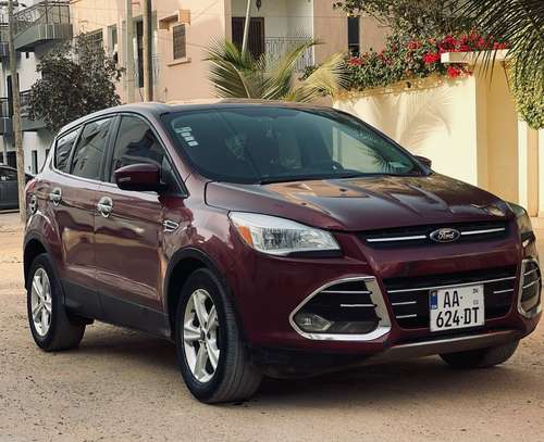 Ford escape image 2