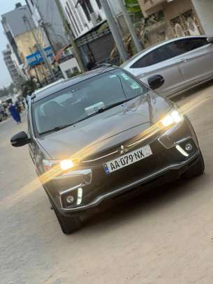 MITSUBISHI RVR 2018 image 4