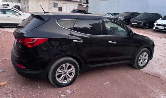 Hyundai Santafé sports image 8