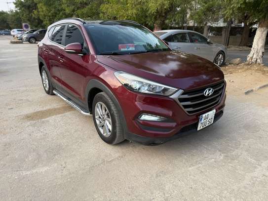 HYUNDAI TUCSON 2016 image 1