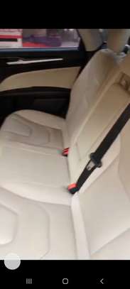 Ford Fusion Titanium 2017 image 7