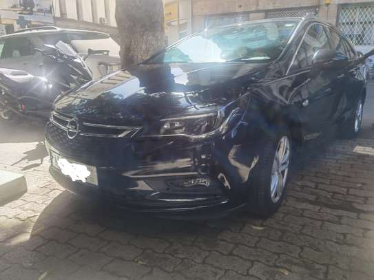 OPEL ASTRA K SPORT EN LOCATION image 5