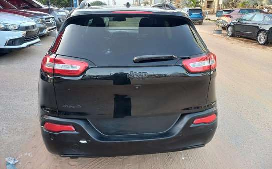 JEEP CHEROKEE 2018 image 9