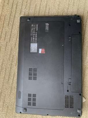Lenovo G585  4gb Ram, 320g disque image 3