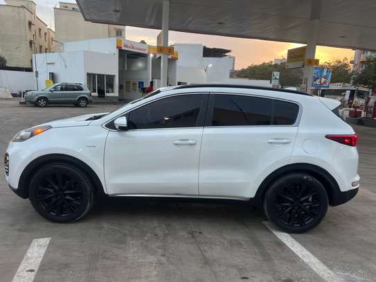 Kia Sportage image 5