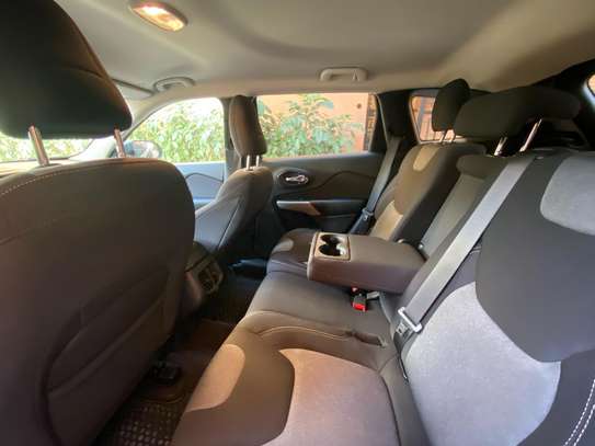 Jeep Cherokee  2018 image 7