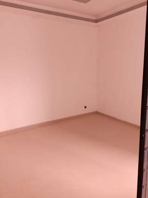 Appartement à louer à la Sicap Karack image 2