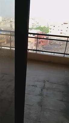 APPARTEMENT F4 HAUT STANDING À LOUER À DAKAR PLATEAU image 9