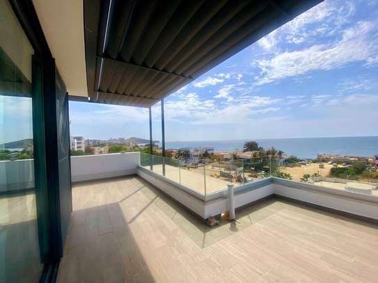 Penthouse à louer aux Almadie vue mer terrasse privée image 9