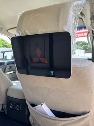 Mitsubishi Pajero 2016 image 5