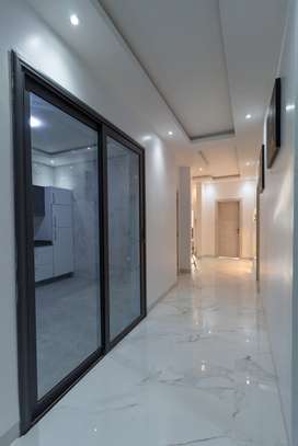 À louer non meublé – Appartement F4 de standing proche IPG image 10