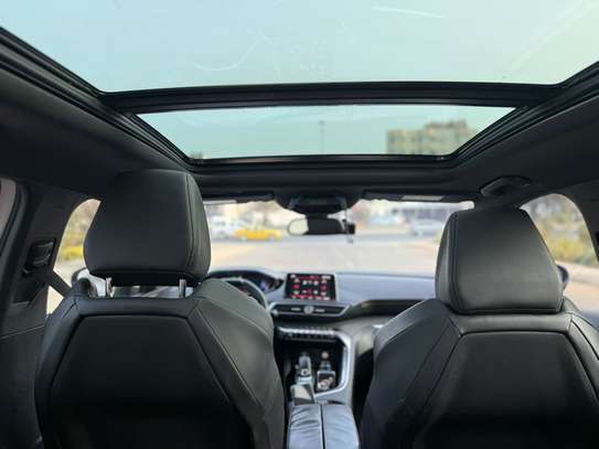 PEUGEOT 3008 Gt line image 8