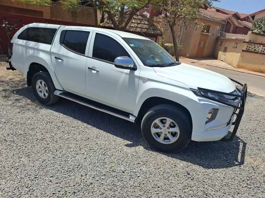 Mitsubishi Jls 2022 image 1