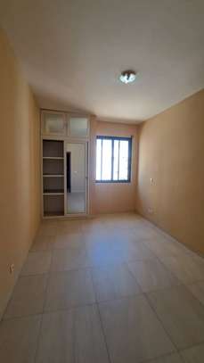 2 CHAMBRES A LOUER A YOFF AEROPORT image 4