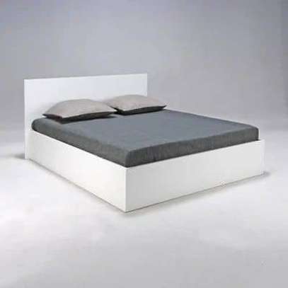 Lit en bois image 5