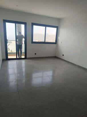 Appartement neuf à louer image 3