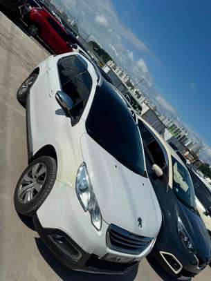 Peugeot 2008 année 2016 sous douane image 2