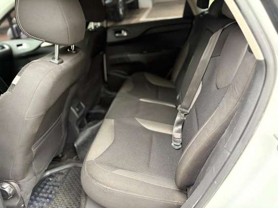 CITROËN C4 2016 image 4