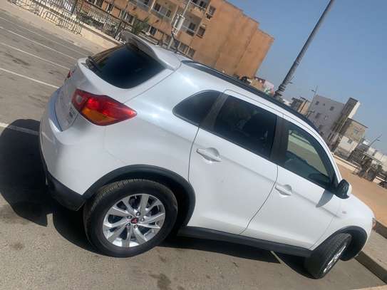 Mitsubishi rvr image 4