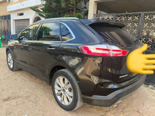 FORD EDGE TITANIUM 2019 image 5