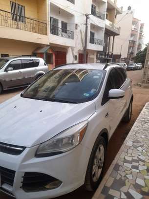 Ford Escape 2016 image 2