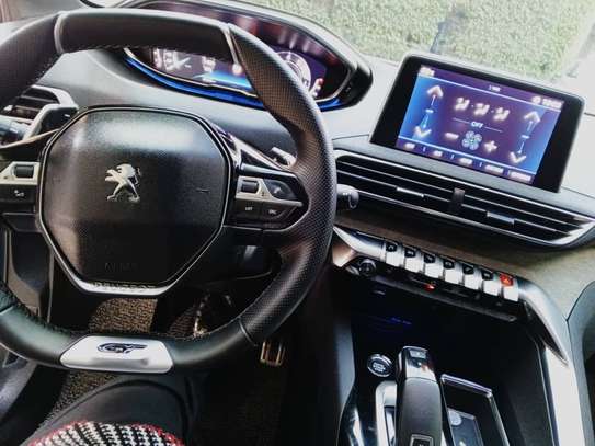PEUGEOT 3008 GT-Line full option image 10