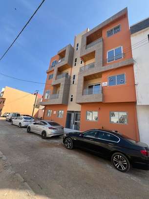 Appartement F4 à louer à Mbao image 1