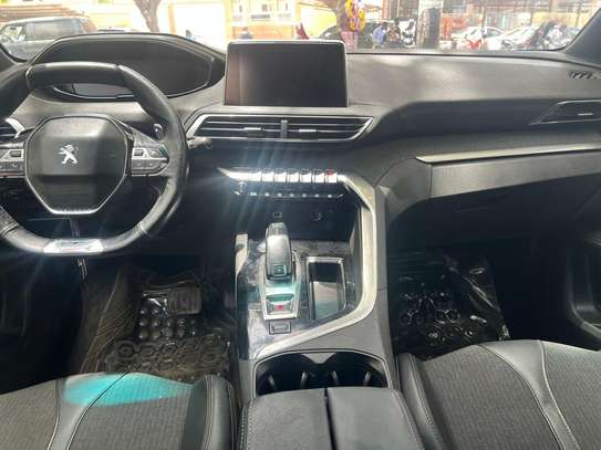 PEUGEOT 5008 2020 image 6