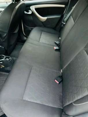 Renault duster 2015 image 6