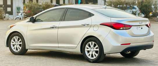 Hyundai Elantra 2016 image 3