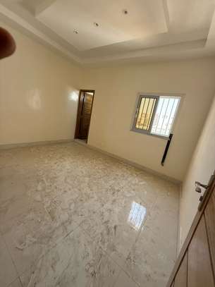 Appartement à louer à Sacré-Cœur 2 image 2