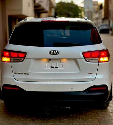 KIA SORENTO 2016 image 4