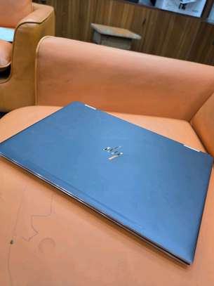 HP spectre X360 Convertible image 2