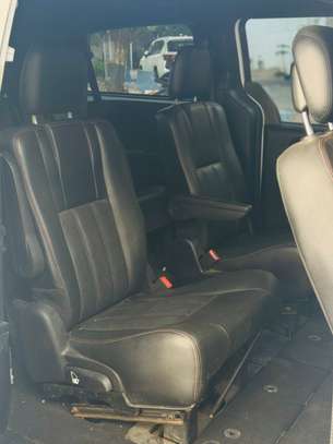 Dodge GRANDE CARAVAN image 7