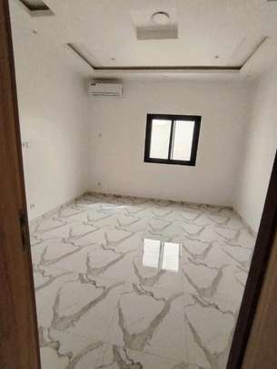 Appartement f4 à louer aux almadie image 1