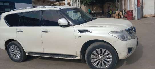 NISSAN PATROL image 2