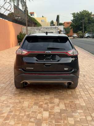 Ford Edge all black image 5