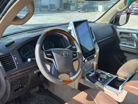 CUPP 2023 / TOYOTA LAND CRUISER V8 image 9