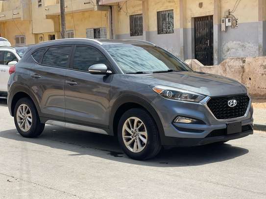 HYUNDAI TUCSON 2017 image 2