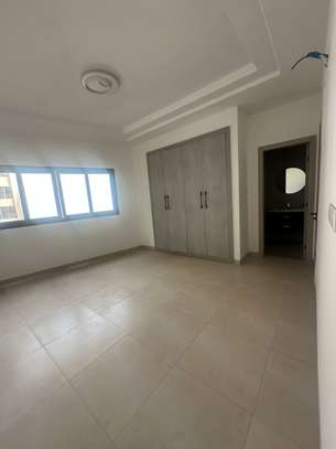 Appartement F4 À Louer À Mermoz image 2