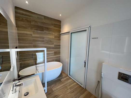Appartement Haut Standing Neuf Almadies 202 m² image 4
