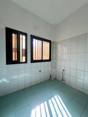 Appartement F4 à louer à Amitié 03 image 7
