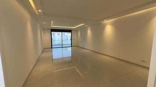 Appartements 4 chambres salon aux Almadies vers King Fahd image 14