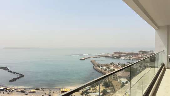 Penthouse F6 à louer à Fann (magnifique vue sur la mer) image 2