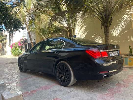 BMW SÉRIE 7 image 10