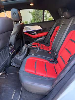 MERCEDES GLE 53 AMG 2025 image 2