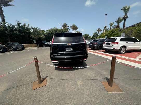Cadillac Escalade 2021 image 8