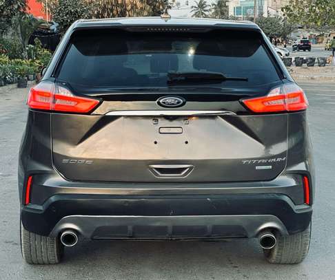 Ford Edge Titanium 2019 image 6