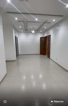 UNE VILLA WN DUPLEX image 1