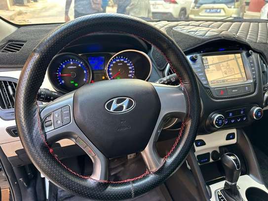Hyundai tucson image 7